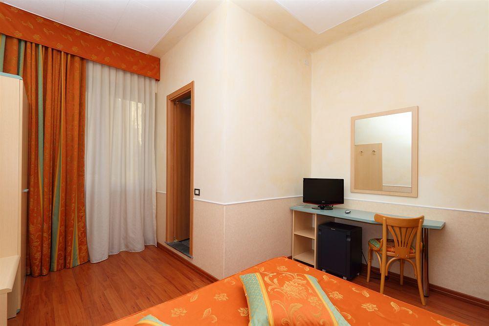 Corallo Hotel 3*
